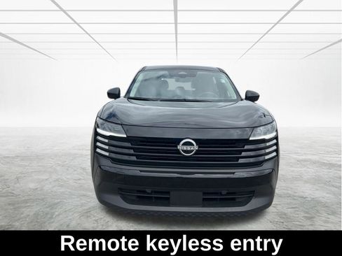 Used 2025 Nissan Kicks S FWD image 9