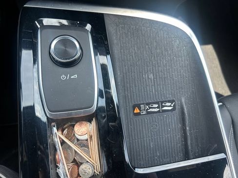 Used 2025 Buick Enclave Preferred FWD image 20