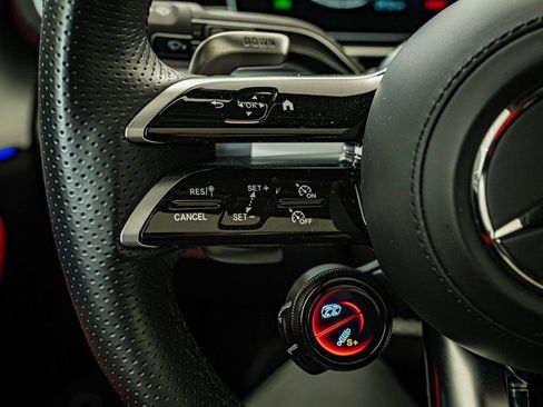 Certified 2025 Mercedes-Benz GLE 53 AMG 4MATIC image 29