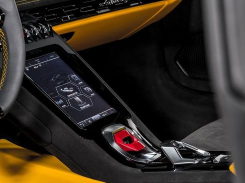 Used 2024 Lamborghini Huracan Sterrato image 22