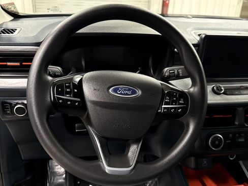 Used 2024 Ford Maverick XLT image 8