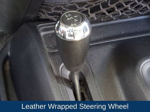 Used 2015 Jeep Wrangler Sport w/ Quick Order Package 24S AWD/4WD image 18