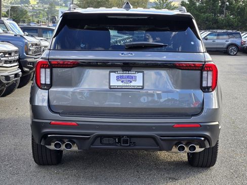 New 2026 Ford Explorer ST image 5