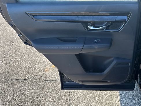 Used 2025 Honda CR-V Sport Touring image 22