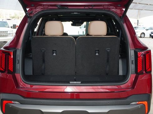 Used 2024 Kia Sorento SX Prestige w/ Olive Brown Leather Package image 30