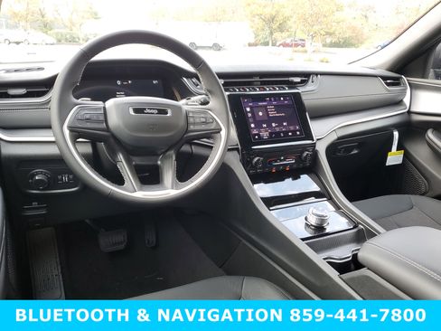 New 2025 Jeep Grand Cherokee Laredo RWD image 11