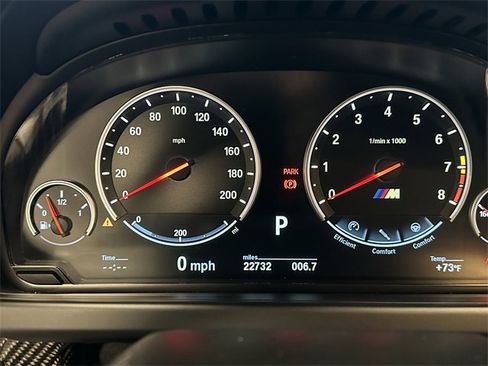 Used 2015 BMW M6 Convertible image 19