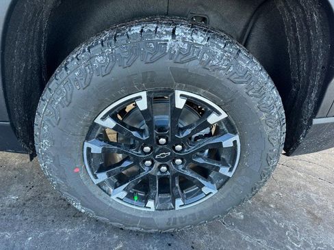 New 2026 Chevrolet Traverse Z71 w/ Driver Confidence Package image 32