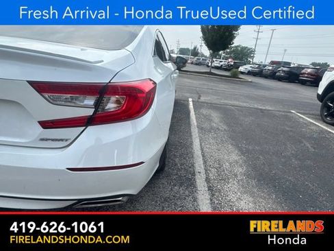 Used 2018 Honda Accord Sport image 6