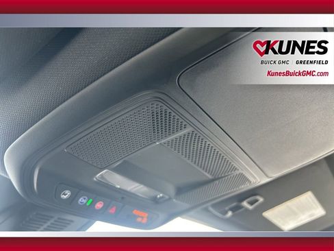 New 2026 GMC Terrain Elevation w/ LPO, Floor Liner Package image 31