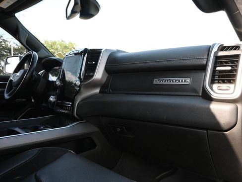 Used 2020 RAM 1500 Laramie w/ Sport Appearance Package AWD/4WD image 23