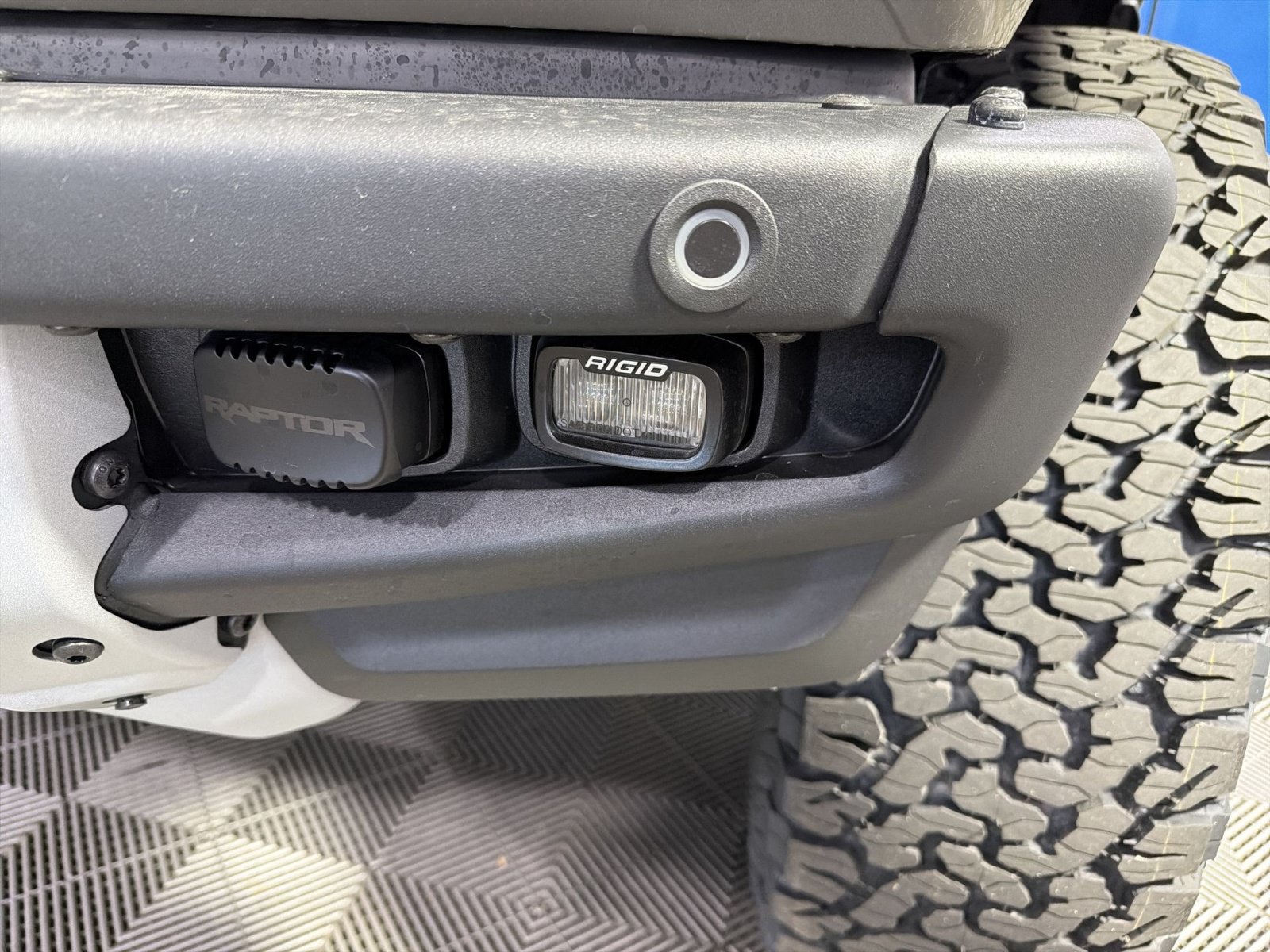 New 2026 Ford Bronco Raptor w/ Interior Carbon Fiber Pack AWD/4WD image 22