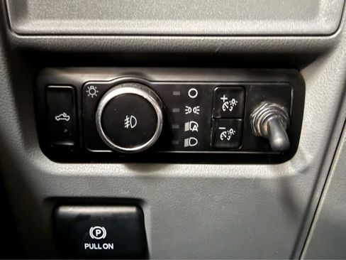 Used 2023 Ford F150 XLT w/ Trailer Tow Package image 24