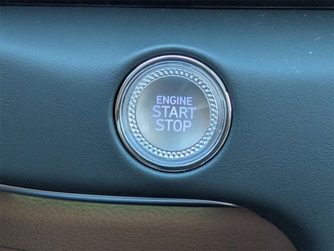 Used 2025 Genesis GV80 3.5T Prestige image 29