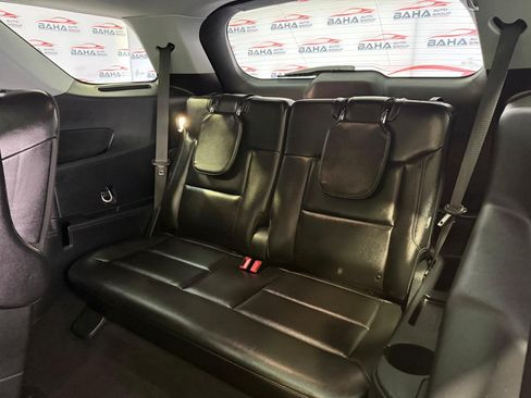 Used 2023 Ford Explorer XLT w/ Equipment Group 202A AWD/4WD image 46