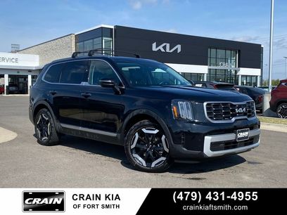 Certified 2025 Kia Telluride S
