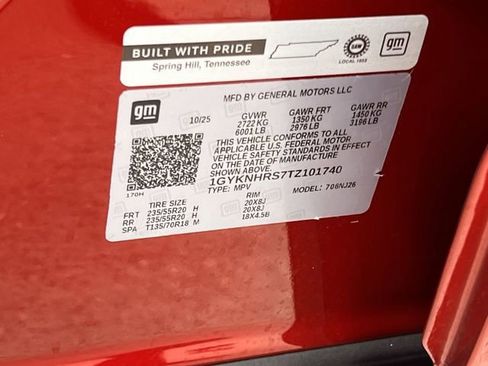 New 2026 Cadillac XT5 Sportv w/ LPO, Floor Liner Package AWD/4WD image 29