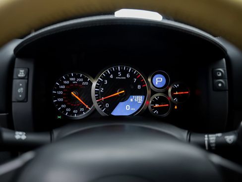 Used 2016 Nissan GT-R Premium AWD/4WD image 45