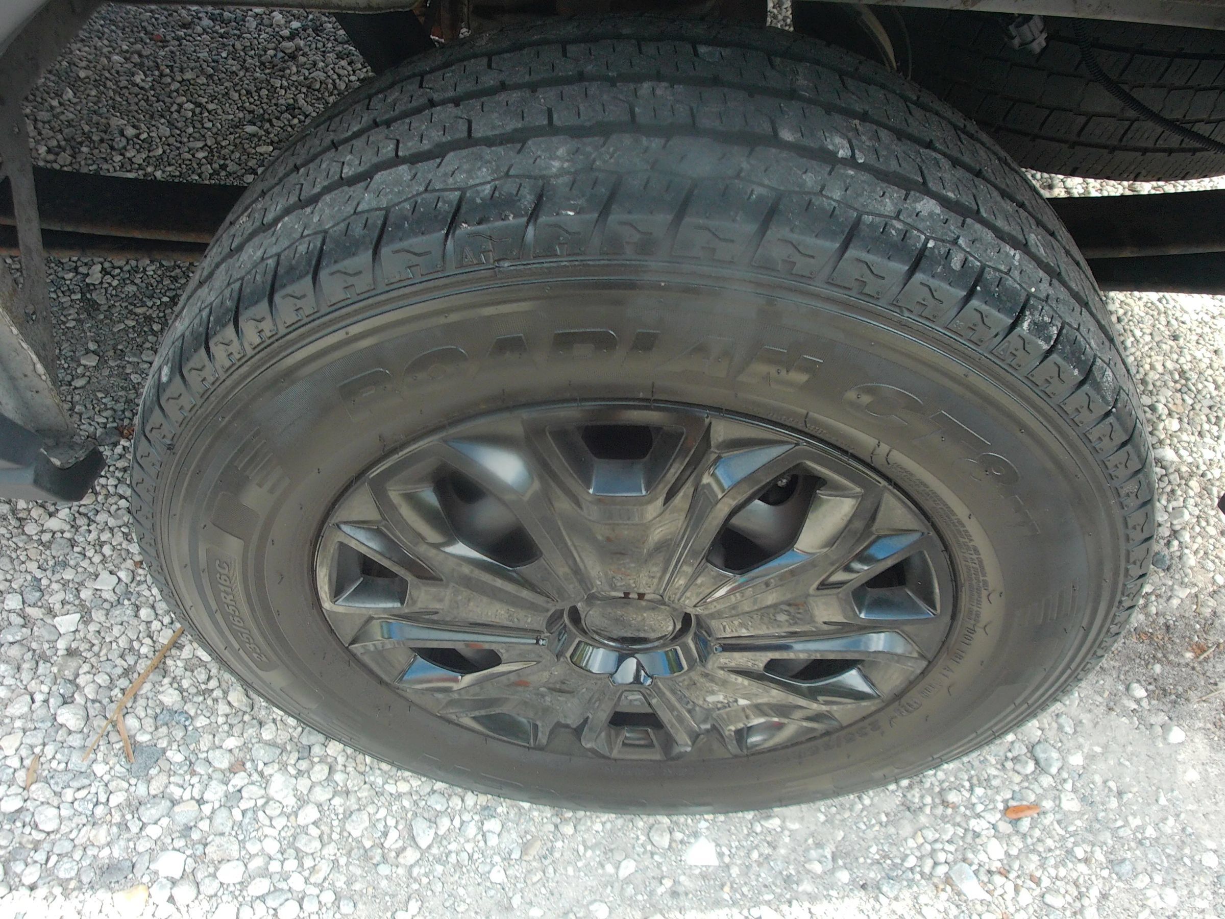 Used 2019 Ford Transit 150 148 Medium Roof RWD image 39