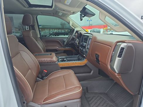 Certified 2018 Chevrolet Silverado 1500 High Country image 29