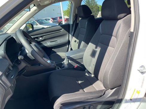 Used 2023 Honda CR-V EX image 9