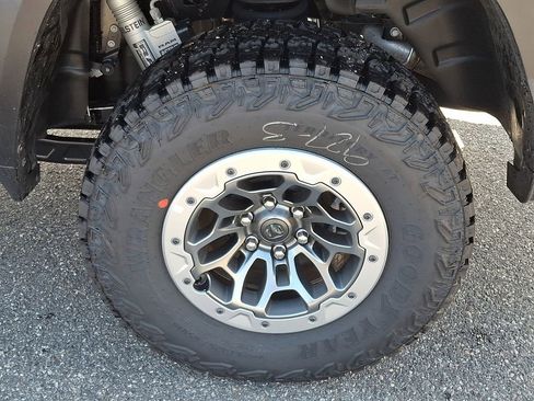 New 2026 RAM 1500 RHO w/ RHO Level 1 Equipment Group AWD/4WD image 5
