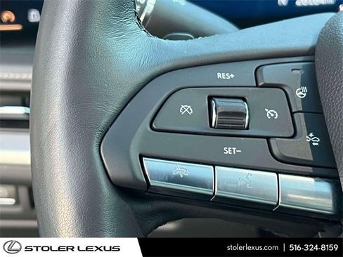 Used 2024 Cadillac XT4 Premium Luxury image 27