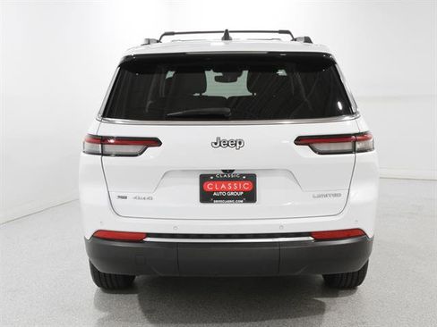 Used 2021 Jeep Grand Cherokee L Limited image 23