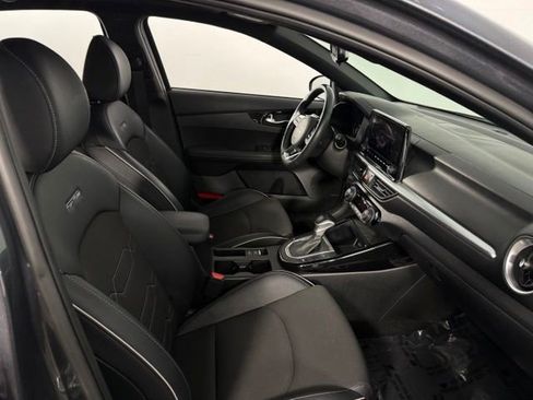 Used 2023 Kia Forte GT-Line w/ GT-Line Premium Package FWD image 15