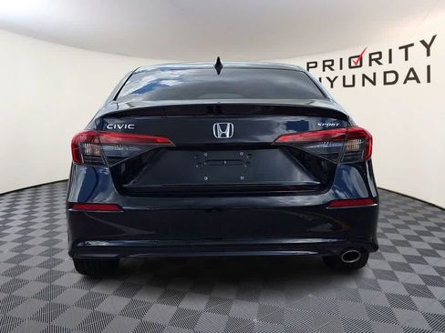 Used 2024 Honda Civic Sport image 5