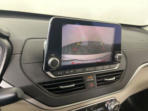 Used 2019 Nissan Altima 2.5 SV image 34