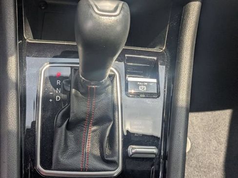 Used 2025 Jeep Compass Trailhawk AWD/4WD image 21