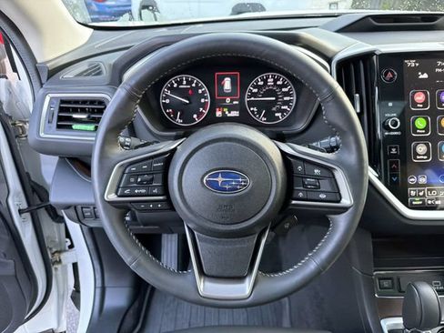 Used 2024 Subaru Ascent Touring AWD/4WD image 26