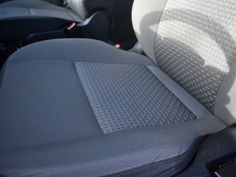 Used 2024 Ford Transit 350 XLT image 11