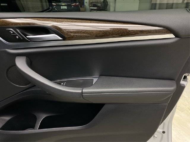 Used 2018 BMW X3 xDrive30i AWD/4WD image 28