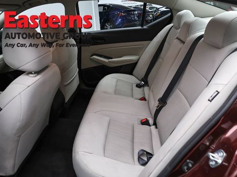 Used 2025 Nissan Altima 2.5 SV FWD image 20