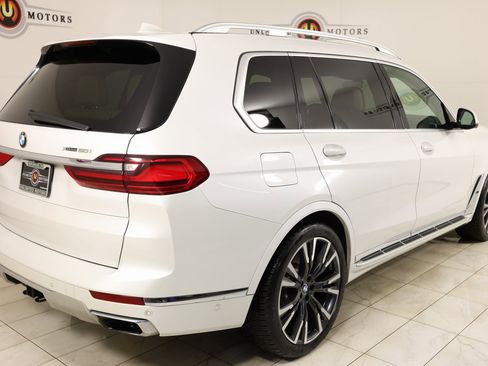 Used 2019 BMW X7 xDrive50i w/ Premium Package image 3