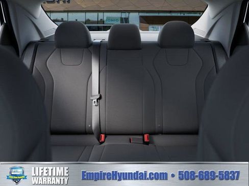 New 2026 Hyundai Elantra SE image 12