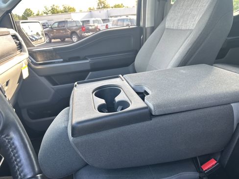 Certified 2022 Ford F150 XLT w/ Equipment Group 302A High image 21