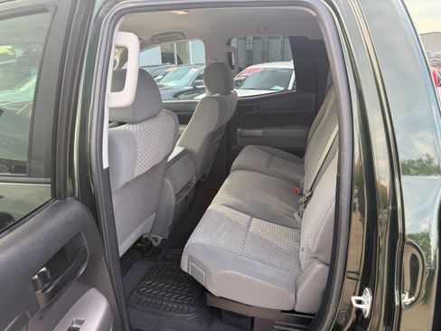 Used 2012 Toyota Tundra 4x4 Double Cab w/ Tow Pkg image 7