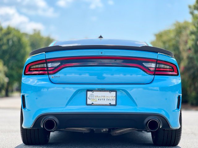 Used 2018 Dodge Charger R/T RWD image 8