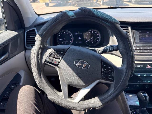 Used 2017 Hyundai Tucson SE w/ SE Popular Package 02 FWD image 9