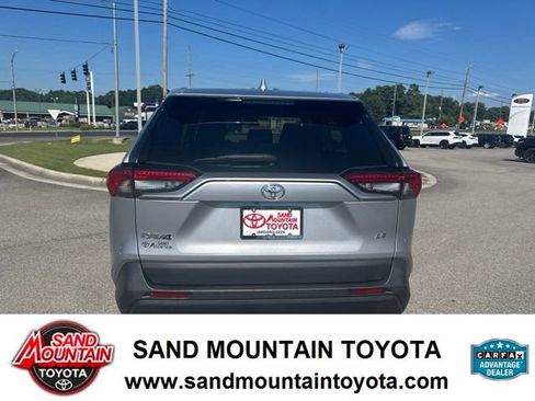 Used 2024 Toyota RAV4 LE FWD image 4