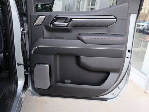 New 2025 GMC Sierra 1500 AT4X image 38