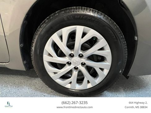 Used 2017 Toyota Corolla LE FWD image 10