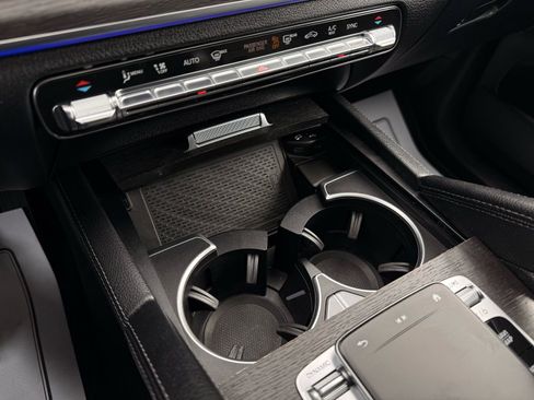 Used 2020 Mercedes-Benz GLE 350 4MATIC w/ Premium Package image 47