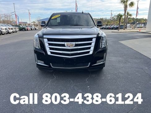 Used 2020 Cadillac Escalade Luxury image 35