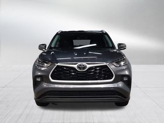 Used 2024 Toyota Highlander XLE video 2