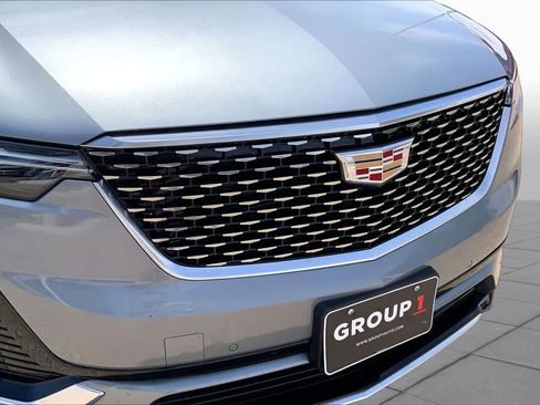 Used 2025 Cadillac XT6 Premium Luxury AWD/4WD image 29
