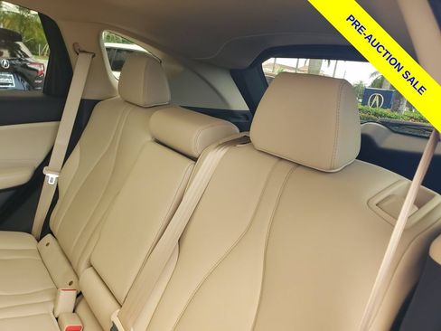 Used 2024 Acura RDX SH-AWD image 13